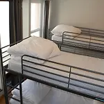 Hostel Mola!