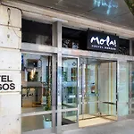 Hostel Mola!