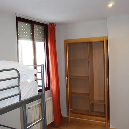 Vandrarhem Mola! Burgo